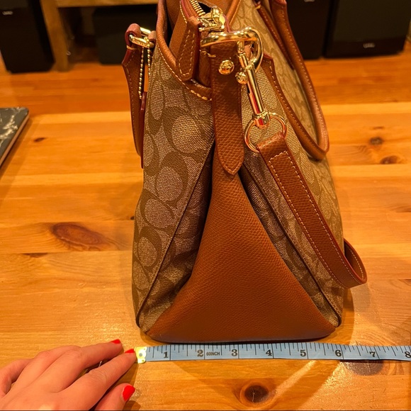 Brand new authentic Coach purse - Picture 3 of 6